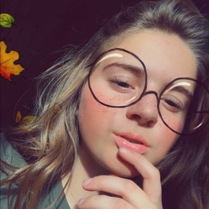 Meet your Posher, Ani